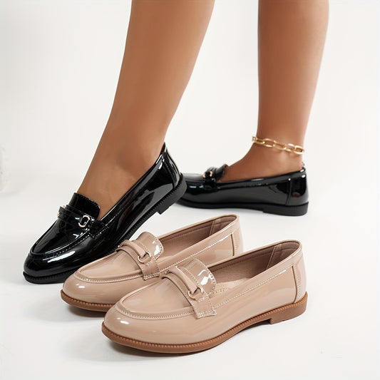 Wide Size Popular Solid Color Glossy Material with Metal Buckle Decoration Comfortable And Versatile Low-Heeled Women'S Loafers, Women Shoes