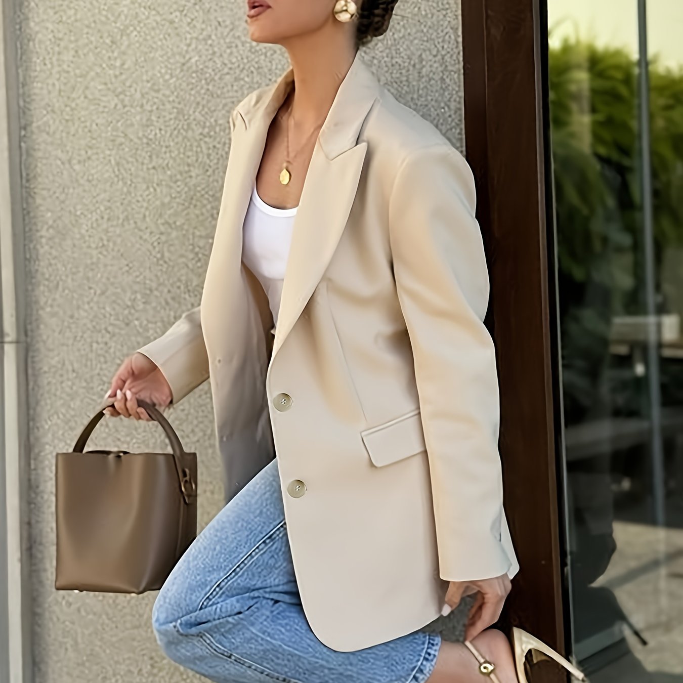 Fashionable and Elegant Four-season Women's Solid Color Single-breasted Flat Lapel Office Blazer, Suitable for Commuting, Business, and Casual Daily Wear