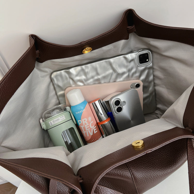 Tote Bag for Women Large Shoulder Bag with Lock Detail for Work Travel Everyday