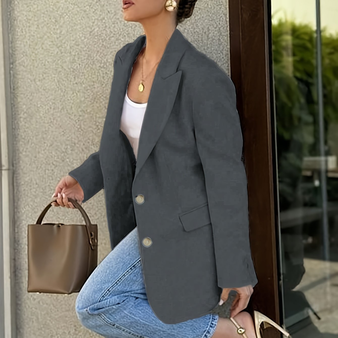 Fashionable and Elegant Four-season Women's Solid Color Single-breasted Flat Lapel Office Blazer, Suitable for Commuting, Business, and Casual Daily Wear