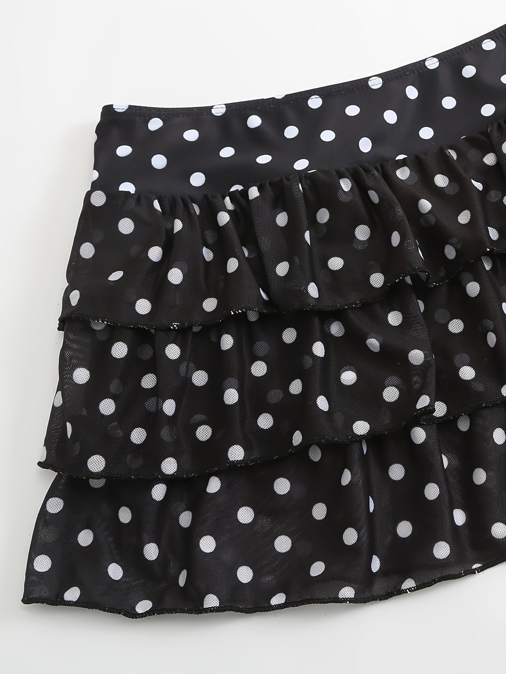 Women's Tankini Swimsuit Set with V-Neck Halter Neck Design, Polka Dot Print, Swim Briefs Paired with Mesh Skirt Hem