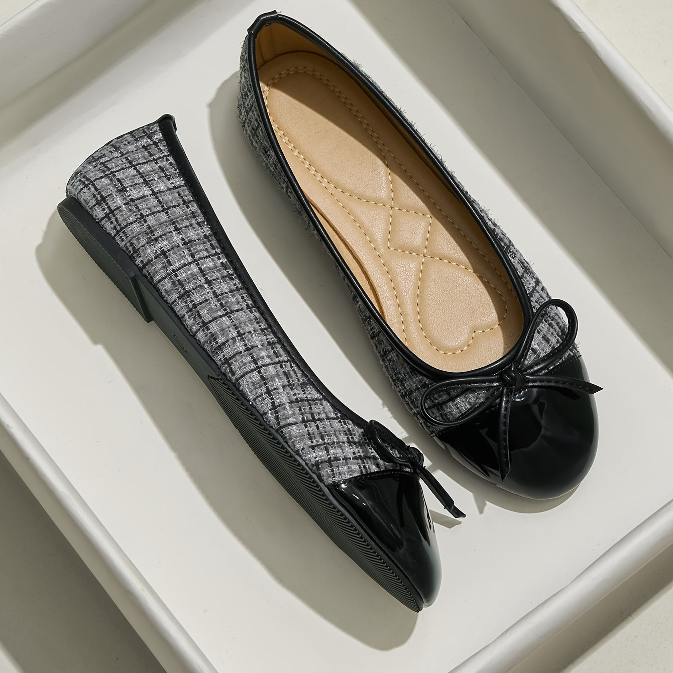 Bow Ballet Flats by Maisonvirelle