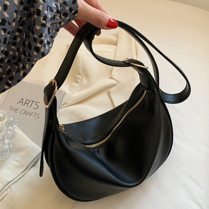 Shoulder Bag for Women Dumpling Shape Small Crossbody Handbag for Daywear Dinner Travel