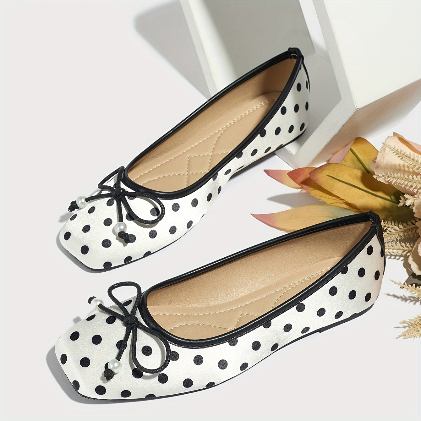 Ballet Flats for Women Polka Dot Flat Shoes for Work Travel Everyday Outfits