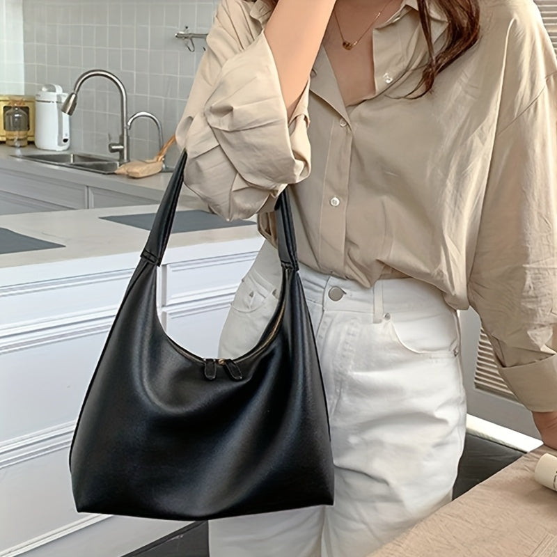 Dumpling Tote Bag by Maisonvirelle