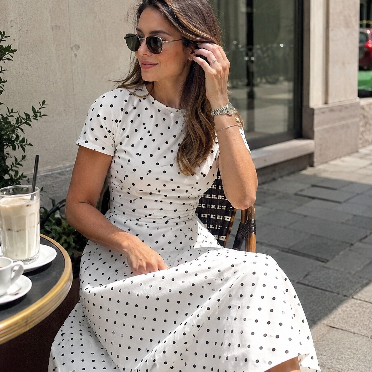 [White Polka Dot Midi Dress] New Women's White Polka Dot Midi Dress, Short Sleeves with Round Neckline, A-line Silhouette, Exuding Elegance, an Ideal Choice for Summer. White Polka Dot Short-sleeve Midi Dress, Elegant Round Neck A-line Long Dress, Summer