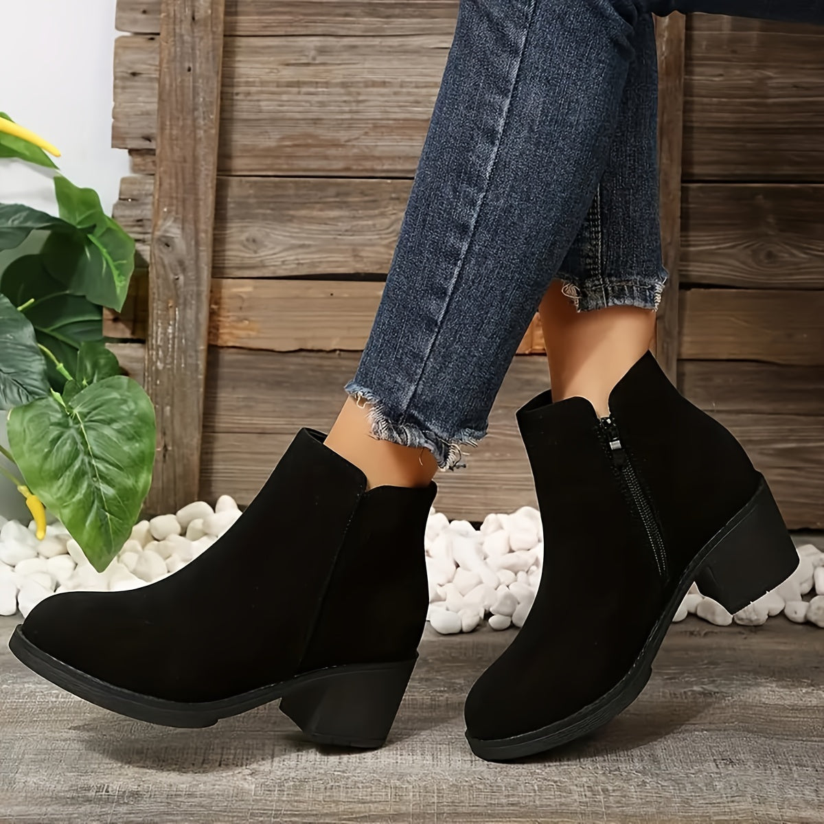Black Ankle Boots for Women Chunky Heel Side Zip Boots for Work Everyday Autumn Winter