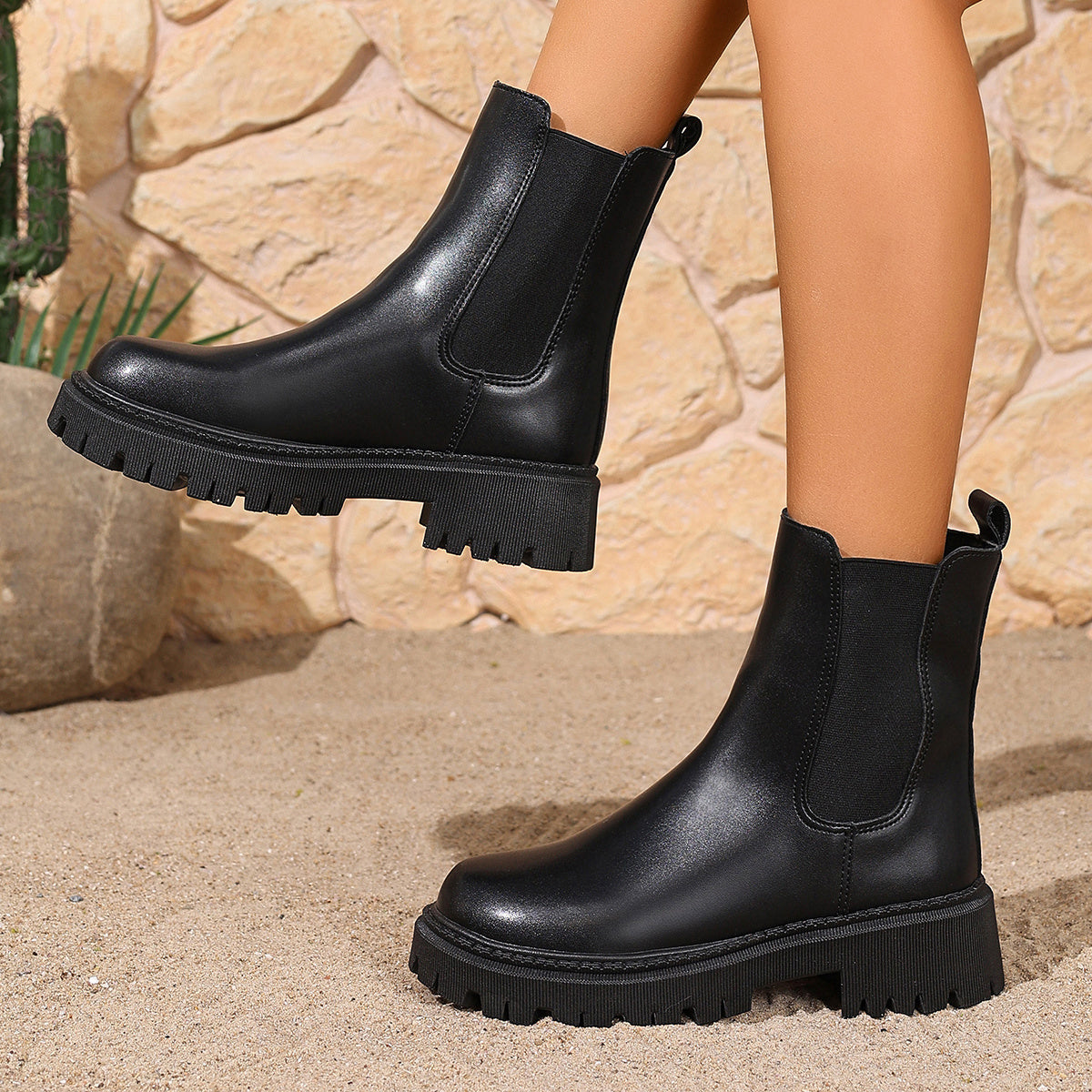 Elegant Chelsea Boots for Women Low Heel Autumn Winter Comfort Fit for Work Weekend Autumn