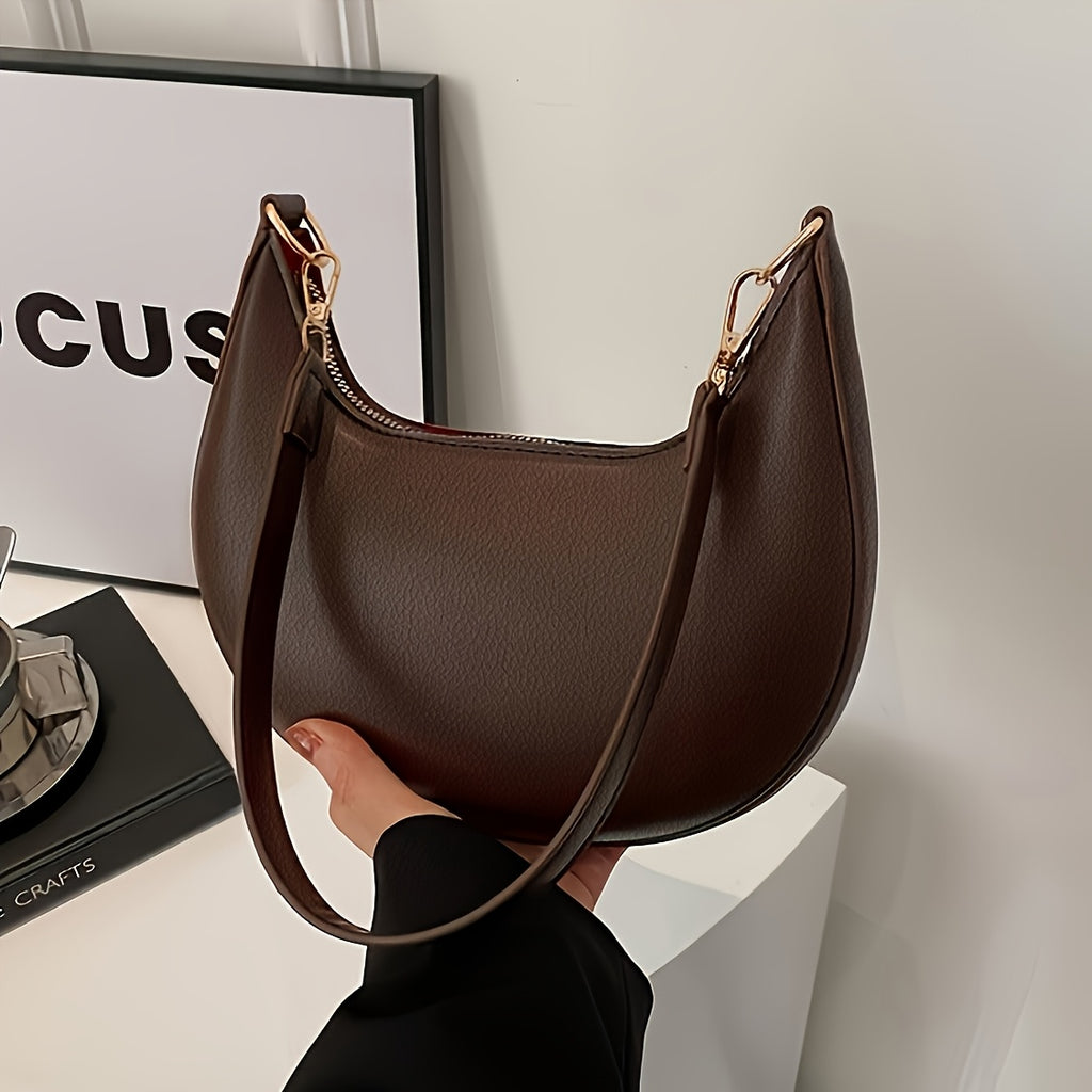 Crescent Shoulder Bag by Maisonvirelle